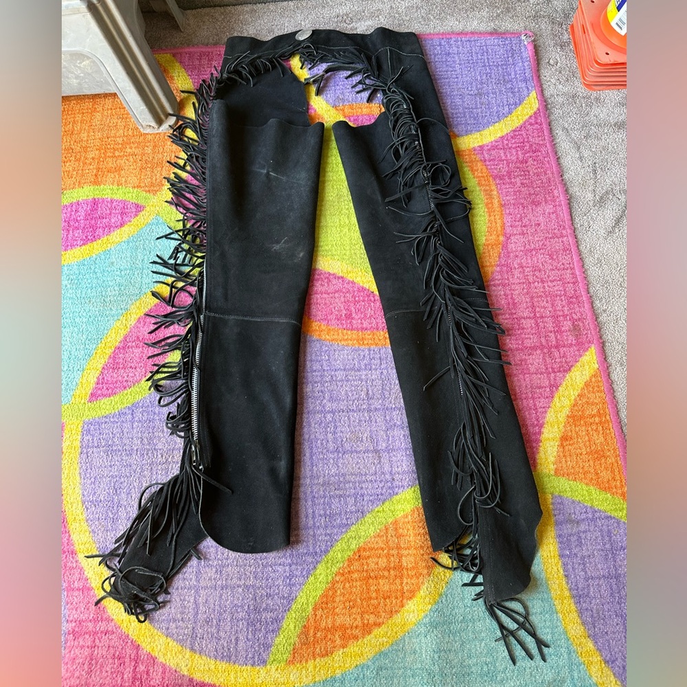 Barnstable Leather Fringe Western Riding Chaps in Black Medium